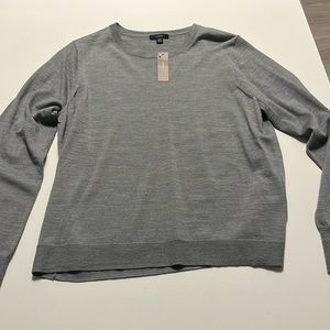 J crew light weight sweater